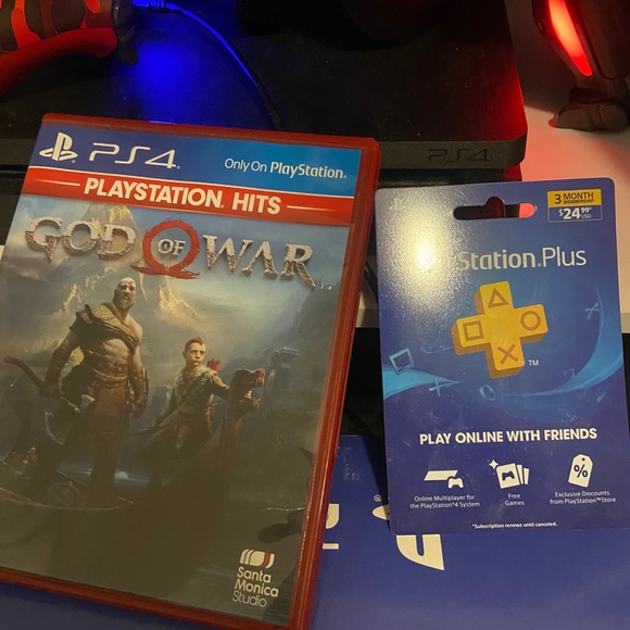 PS4 slim 1TB - Picture 2 of 4